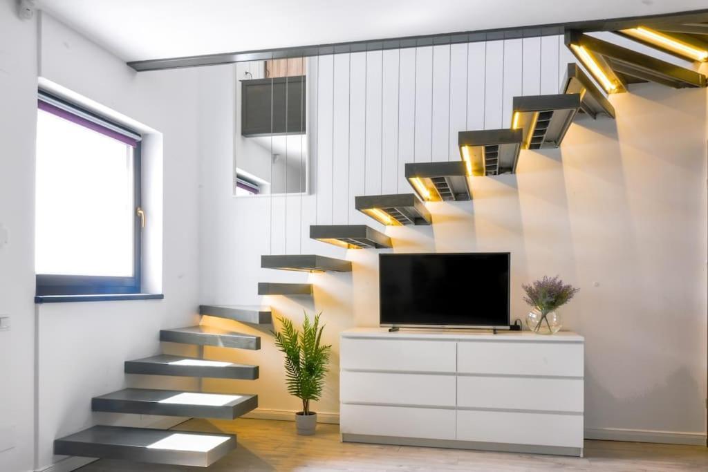 Ultracentral Modern Apartment Târgu-Mureş エクステリア 写真
